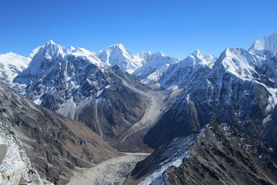 Chulu West Peak Climbing